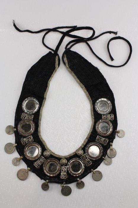 Kuchi spiegelketting - Afghanistan (Zonder minimumprijs), Antiek en Kunst, Kunst | Niet-Westerse kunst
