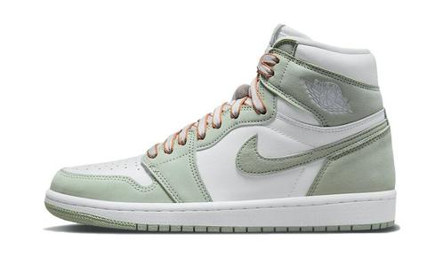 Air Jordan 1 High OG Seafoam (W), Kleding | Dames, Schoenen