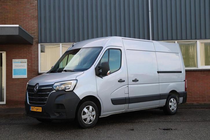 Renault Master T33 2.3 dCi 135PK L2H2 Work Edition / Trekhaa, Auto's, Bestelauto's, Dealer onderhouden, Lease, Overige kleuren