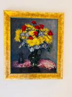Europese school (XX) - Still life with flowers in a green