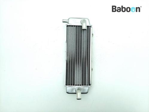 Radiateur Rechts Suzuki RM-Z 250 2004-2006 (RMZ250), Motoren, Onderdelen | Suzuki, Gebruikt, Verzenden