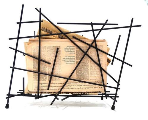 Alessi - Fratelli Campana - Tijdschriftenhouder -, Antiek en Kunst, Antiek | Meubels | Stoelen en Banken