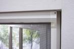2dekans | Bruynzeel Rolhor raam s700 103x155 wit, Doe-het-zelf en Verbouw, Deuren en Horren, Ophalen of Verzenden, Zo goed als nieuw