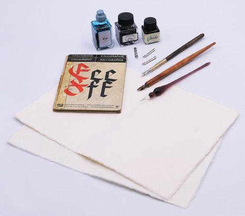 Collezione Calligrafia: 3 Stilografiche + Libro, Antiek en Kunst, Curiosa en Brocante