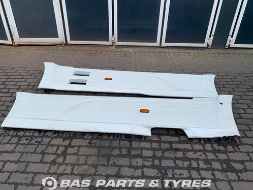 Sideskirt Set DAF XF106 1903109, Auto-onderdelen, Vrachtwagen-onderdelen, Gebruikt, DAF, Carrosserie en Plaatwerk, Ophalen