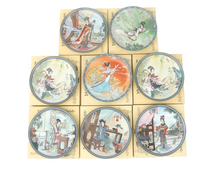 8 borden uit de serie Imperial Jingdezhen Porcelain, China, Antiek en Kunst, Kunst | Niet-Westerse kunst