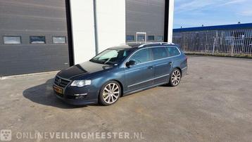 Personenauto Volkswagen, Passat Variant 3.2 V6 Comfortlin beschikbaar voor biedingen