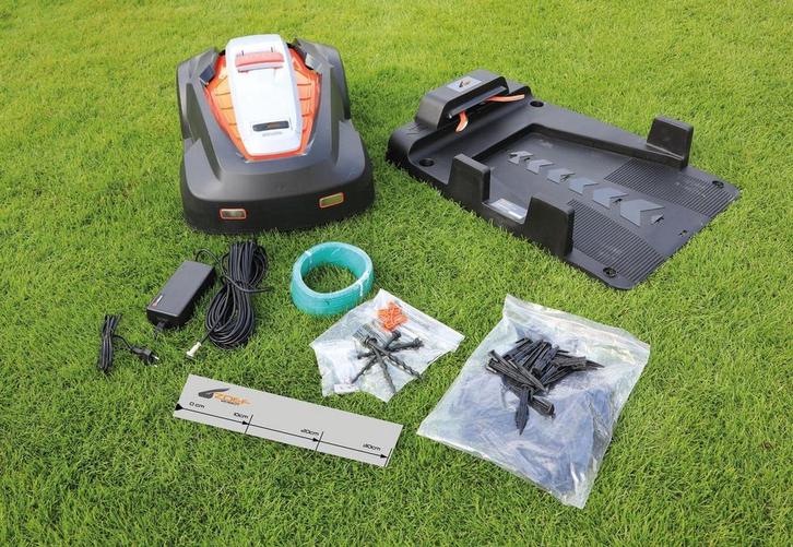 Zoef Robot robotmaaier Harm 2.0 MR40ZW  - met APP - <1500, Tuin en Terras, Robotmaaiers, Zo goed als nieuw, Ophalen of Verzenden