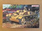 Dragon 6033 StuG III Ausf. F, Sd.Kfz. 142/1 1:35, Hobby en Vrije tijd, Modelbouw | Auto's en Voertuigen, Verzenden, Nieuw