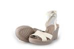 Crocs Sandalen in maat 36 Beige | 10% extra korting, Verzenden, Beige, Nieuw, Sandalen of Muiltjes