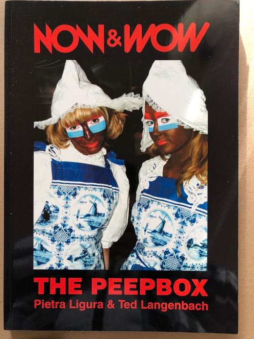 Fotografie - The Peepbox - fotos v/d Nederlandse Club Scene, Boeken, Kunst en Cultuur | Fotografie en Design, Zo goed als nieuw
