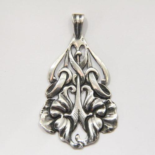 Handmade - Zilver - Ketting met hanger - Art Nouveau, Antiek en Kunst, Kunst | Designobjecten