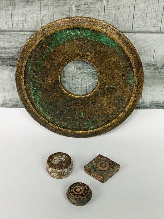 4 zeldzame antieke Ottomaanse islamitische bronzen gewichten, Antiek en Kunst, Kunst | Niet-Westerse kunst