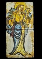 Een paar geglazuurde keramische tegels waarop Sint Agatha is, Antiek en Kunst