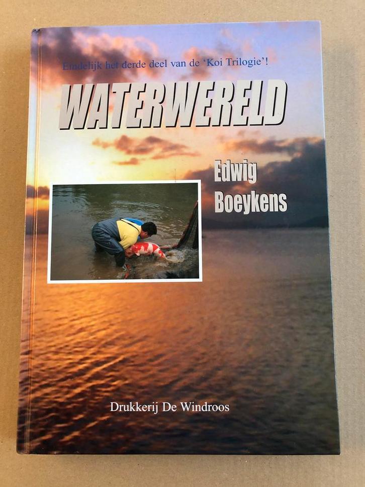 Verhalen en Handboek Vijverwereld - Koi - Waterwereld, Boeken, Dieren en Huisdieren, Zo goed als nieuw, Vissen, Ophalen of Verzenden