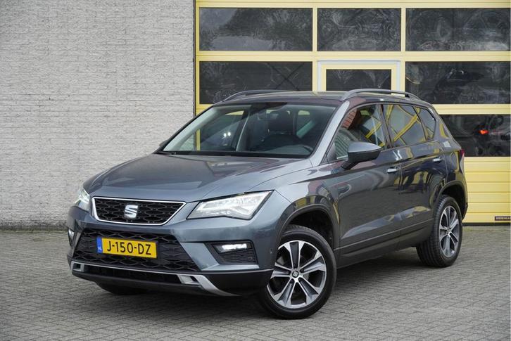 Zakelijke Lease |  SEAT Ateca 1.5 TSI 150PK! Style Business, Auto's, Seat, Dealer onderhouden, Lease, Zwart, Handgeschakeld, SUV of Terreinwagen