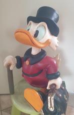 Disney - Beeldje - Groot Beeld 52 cm. - Dagobert Duck met, Nieuw