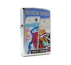 Zippo Planeta Berlin wall, Verzamelen, Verzenden, Nieuw, Aansteker