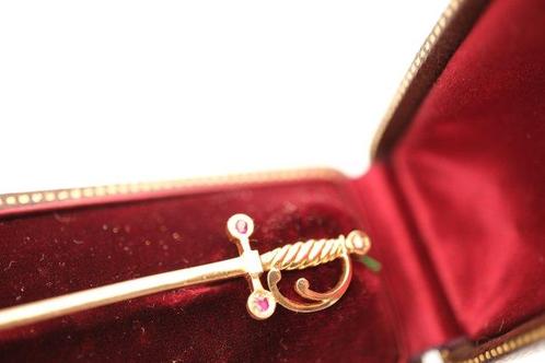 Speld - 18 karaat Geel goud - zwaard, Sieraden, Tassen en Uiterlijk, Antieke sieraden