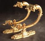 Decoratief ornament (2) - Paar vergulde antieke embrasses -