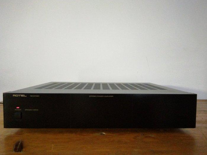 Rotel - RB-970BX Solid state eindversterker, Audio, Tv en Foto, Radio's