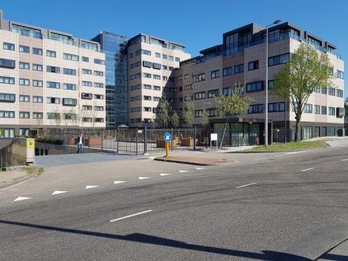 Kamer te huur in Amsterdam - 60 m² - 1 kamer(s), Huizen en Kamers, Kamers te huur, Amsterdam