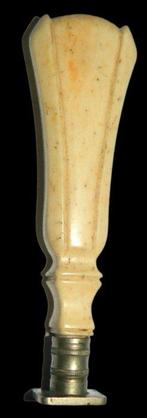 Brons, Prezioso Sigillo in organisch materiaal en brons,