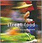Street Food Een Culinaire Reis Om Werel 9789024605910, Gelezen, Clare Ferguson, Verzenden