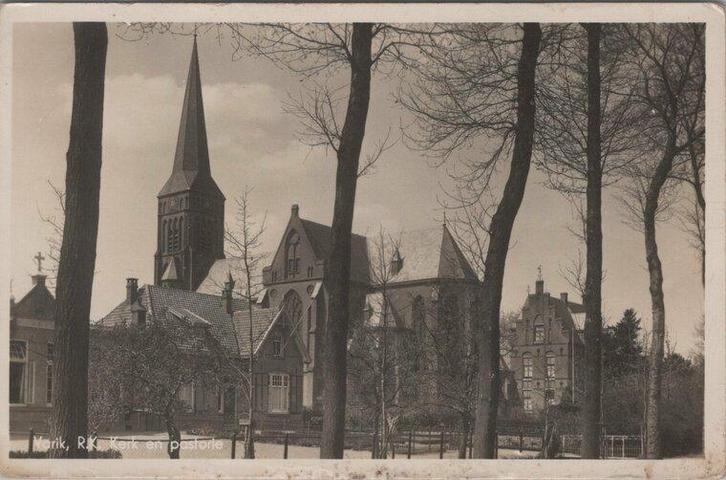VARIK - R. K. Kerk en pastorie, Verzamelen, Ansichtkaarten | Nederland, Verzenden