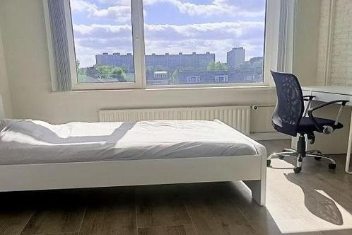 Kamer Slotlaan in Capelle aan den IJssel, Huizen en Kamers, Kamers te huur, 20 tot 35 m², Overige regio's