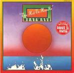 LP gebruikt - Heatwave - Too Hot To Handle, Cd's en Dvd's, Verzenden, Zo goed als nieuw