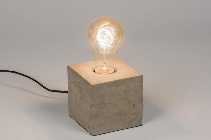 Rietveld Tafellampen - Grijs, Betongrijs - Beton, Huis en Inrichting, Lampen | Tafellampen, Verzenden