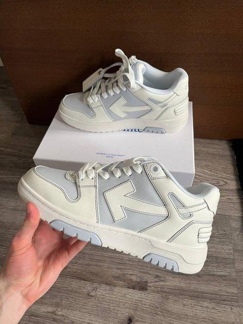 Off White - Sneakers - Maat: EU 41 - Nieuw met tags, Kleding | Heren, Schoenen
