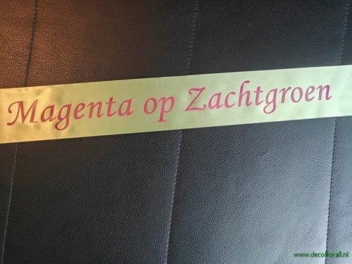 Bedrukt lint Zachtgroen met Magenta opdruk 45 mm 50 cm, Huis en Inrichting, Woonaccessoires | Kunstplanten en Kunstbloemen, Nieuw