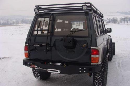 F4X4 - ACHTERBUMPER NISSAN PATROL Y60, Auto-onderdelen, Carrosserie en Plaatwerk, Ophalen of Verzenden