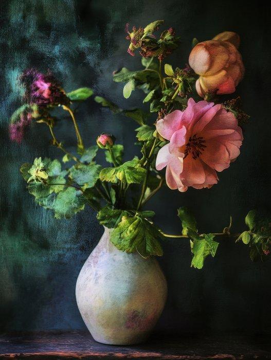 Viet Ha Tran - The soul of flowers VIII, Antiek en Kunst, Kunst | Designobjecten