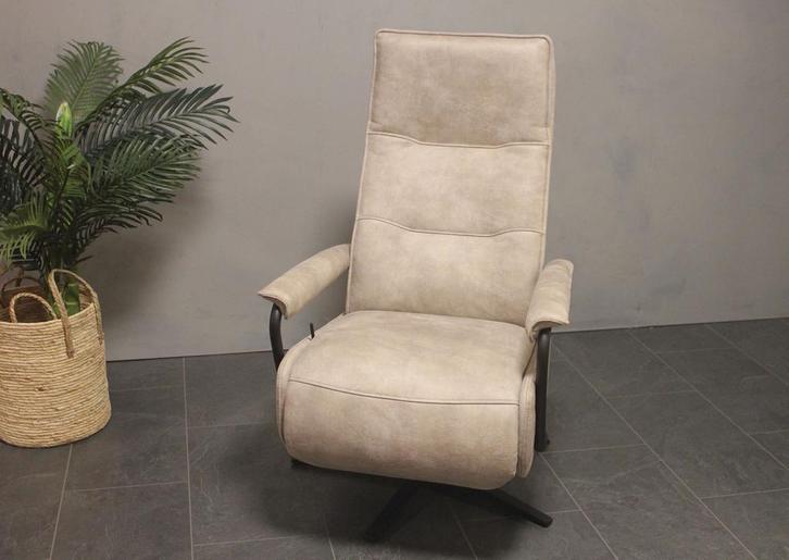 Outlet | Relaxfauteuil Gerano | Korting € 385,- | Aanbieding, Huis en Inrichting, Fauteuils, 75 tot 100 cm, 75 tot 100 cm, Nieuw