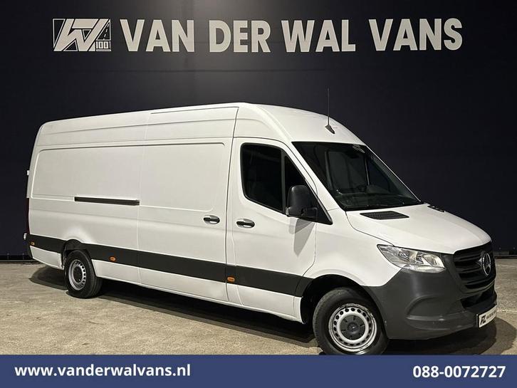 Mercedes-Benz Sprinter | 317 CDI 170pk L3H2 Euro6 Airco |, Auto's, Bestelauto's, Dealer onderhouden, Te koop, Handgeschakeld, Diesel