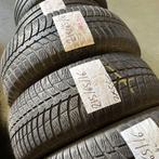 2 x Kumho I`Zen XW 215-65-16 Winterbanden 5,5mm, 16 inch, Band(en), Personenwagen, Gebruikt
