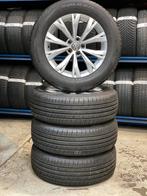 Volkswagen Tiguan Zomerbanden met Velgen 215 65 17 Falken, Auto-onderdelen, Banden en Velgen, Ophalen, 215 mm, Banden en Velgen