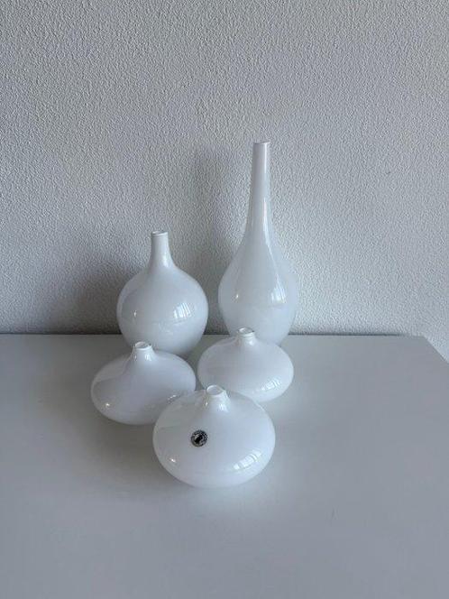 IKEA - Johanna Jelinek - Vaas - Salong - Glas - Vijf vazen, Antiek en Kunst, Antiek | Meubels | Stoelen en Banken