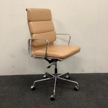 Design bureaustoel, Vitra soft Pad Chair EA 219, bruin leder