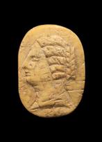 Hellenistisch Ptolemaïsch Been Gouden ring met een portret