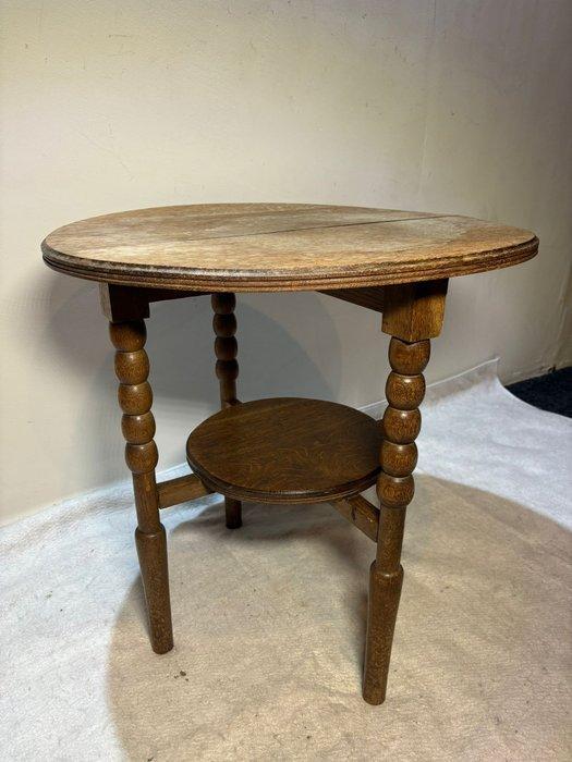 Bijzettafel - Antieke Bijzettafel met Gedetailleerd Snijwerk, Antiek en Kunst, Curiosa en Brocante