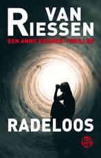 Radeloos / Anne Kramer-reeks / 12 9789462971714, Boeken, Thrillers, Verzenden, Gelezen, Joop van Riessen