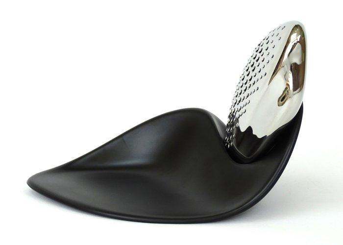 Alessi - Zaha Hadid - Kaasrasp - Vorm - 18/10 roestvrij, Antiek en Kunst, Antiek | Meubels | Stoelen en Banken
