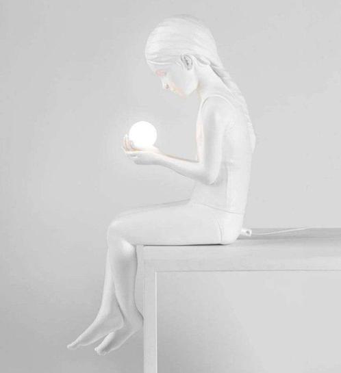 Seletti - Marcantonio - Lamp - Innerglow mini - Meisje -, Antiek en Kunst, Antiek | Lampen