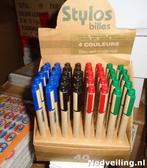 Display met 120 pennen in 4 kleuren