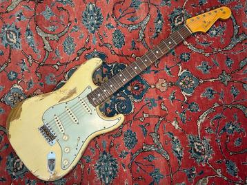 Fender Custom Shop Stratocaster - meer dan 20 op voorraad beschikbaar voor biedingen