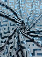 Luxe fluwelen bekledingsstof - Meubelstof - 600 cm - 140 cm, Antiek en Kunst